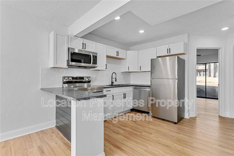Apartment for rent at 1502 W 25th Court - D3 #D3, Lawrence, KS 66046