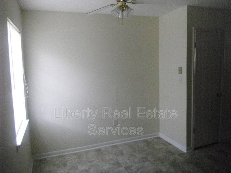 Apartment for rent at 134 Pointe S Dr #D, Hinesville, GA 31313
