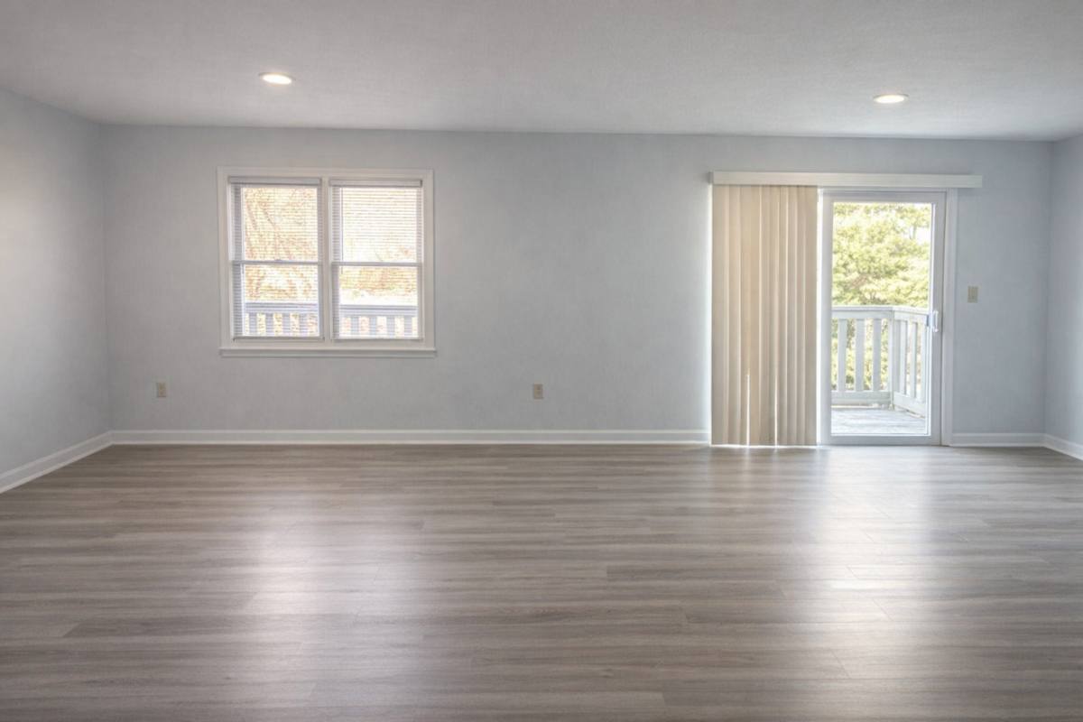 Apartment for rent at 110 Briggs St, Taunton, MA 02780