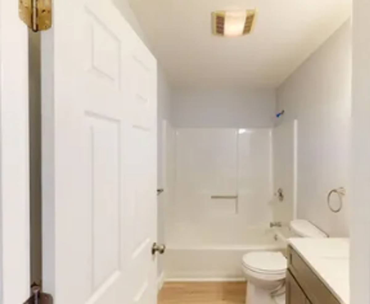 Apartment for rent at 110 Briggs St, Taunton, MA 02780