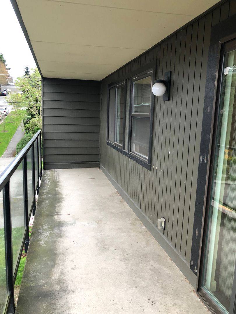 Apartment for rent at 2635 Franklin Ave E, Seattle, WA 98102