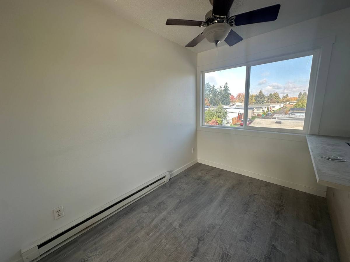 Apartment for rent at 6350 SW 124th Ave, Beaverton, OR 97008