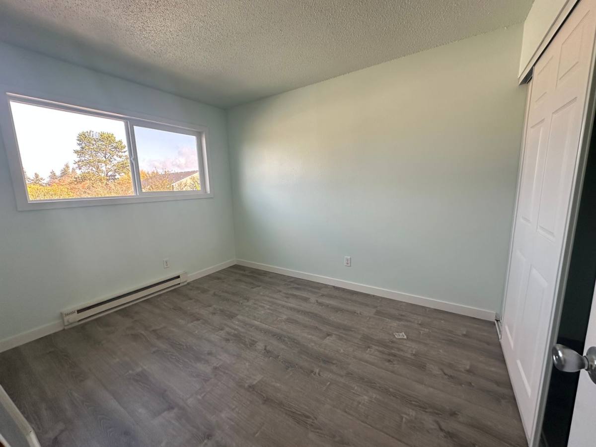 Apartment for rent at 6350 SW 124th Ave, Beaverton, OR 97008