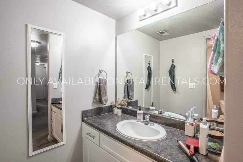 Apartment for rent at 866 E 700 N #C3-1, Provo, UT 84606