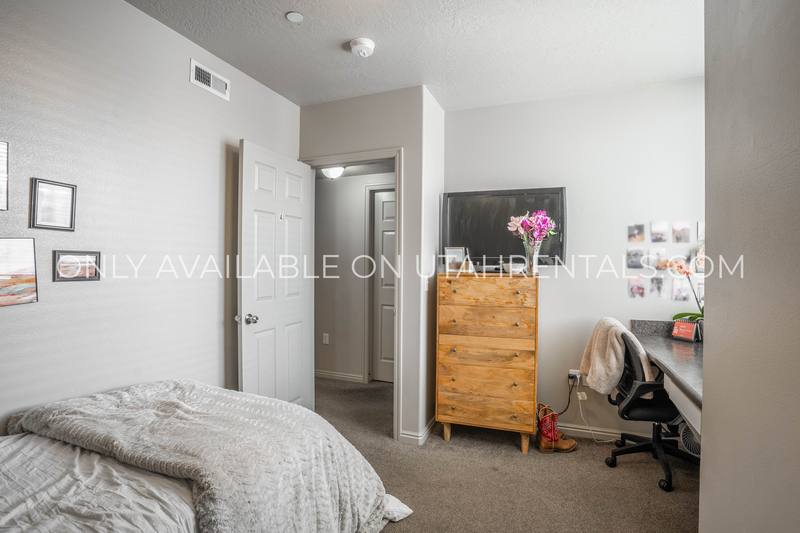 Apartment for rent at 866 E 700 N #C3-1, Provo, UT 84606