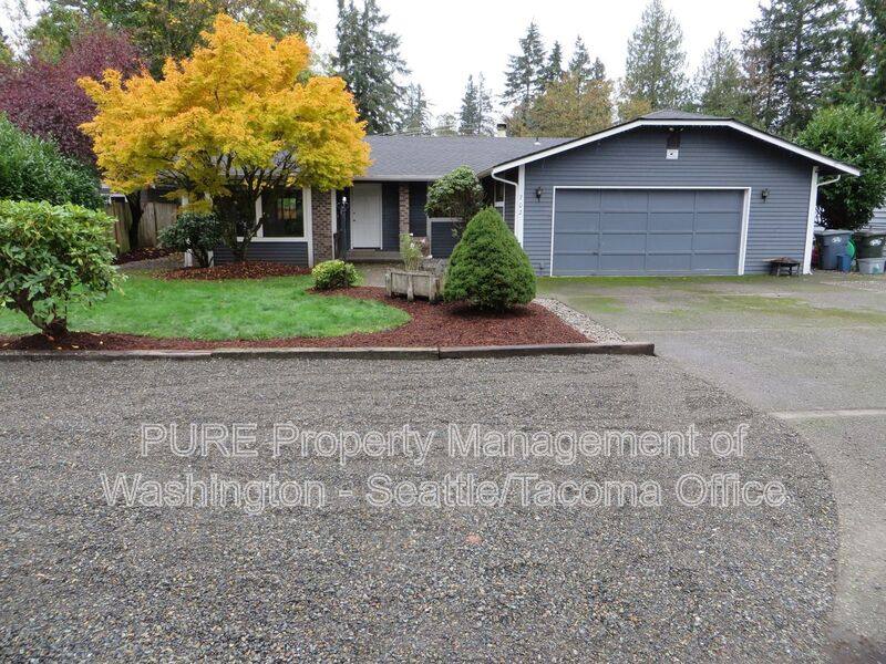 House for rent at 702 119th St S #B, Tacoma, WA 98444