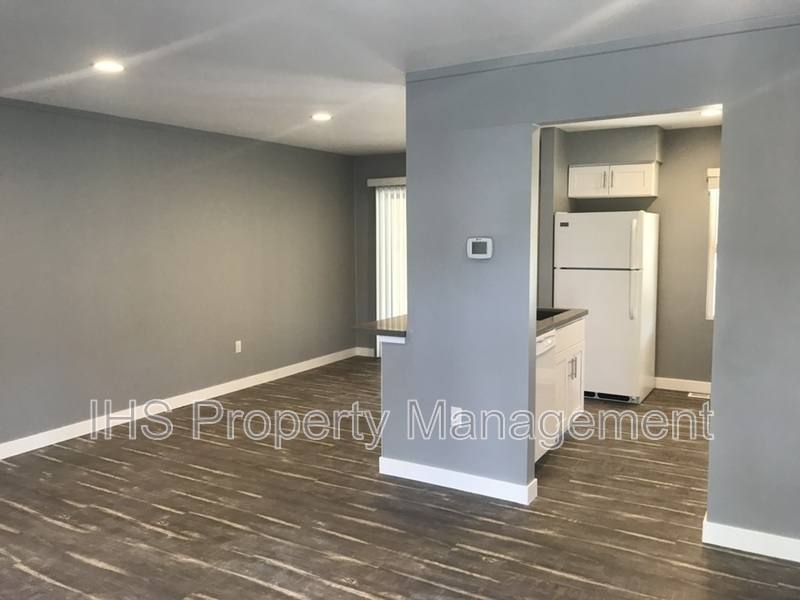 Apartment for rent at 302 Bernard Ave, Richland, WA 99352