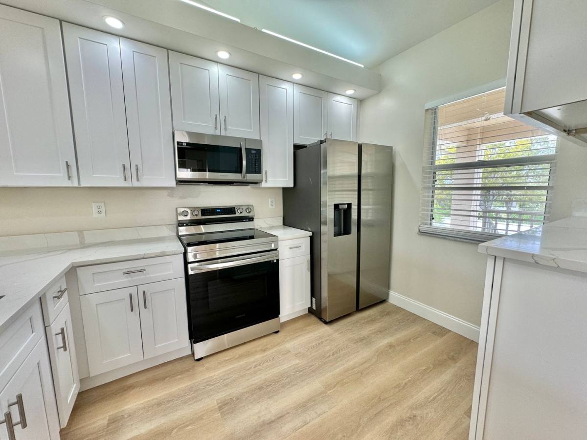 Condo for rent at 328 Bradstrom Circle, Naples, FL 34113