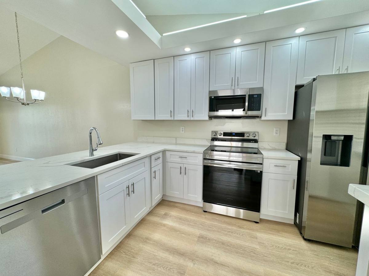 Condo for rent at 328 Bradstrom Circle, Naples, FL 34113