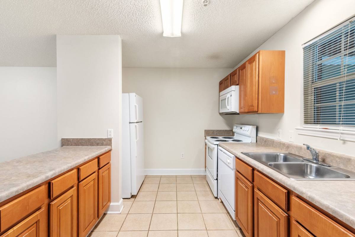 House for rent at 22577 Mattingly Dr, Robertsdale, AL 36567