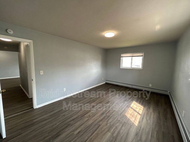 Apartment for rent at 124 Chestnut St #203, Englewood, OH 45322