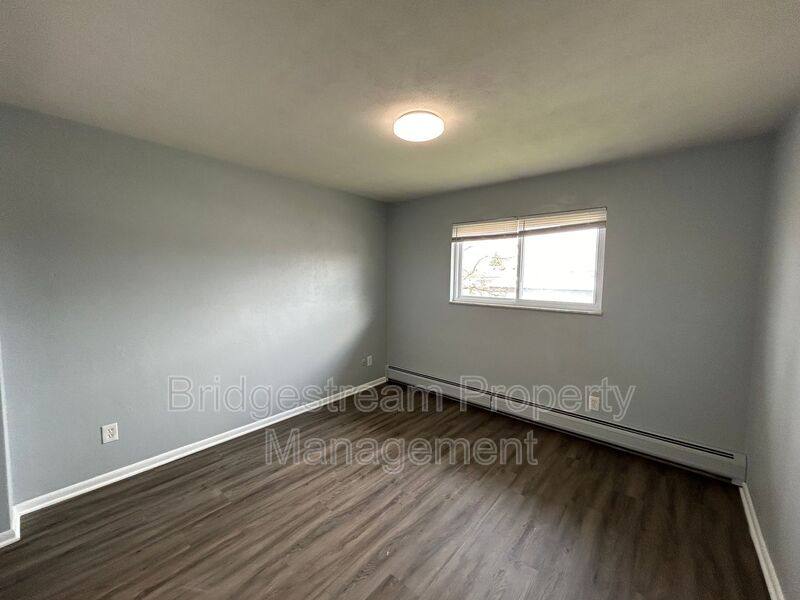 Apartment for rent at 124 Chestnut St #203, Englewood, OH 45322