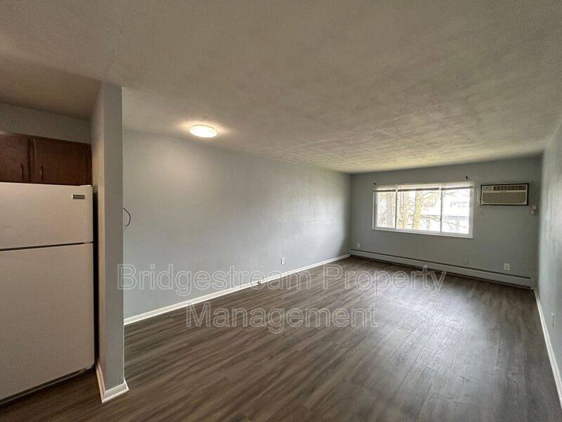 Apartment for rent at 124 Chestnut St #203, Englewood, OH 45322