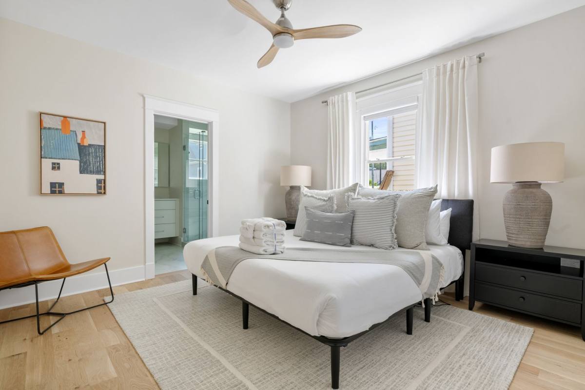 House for rent at 191 W Poplar St #A, Charleston, SC 29403
