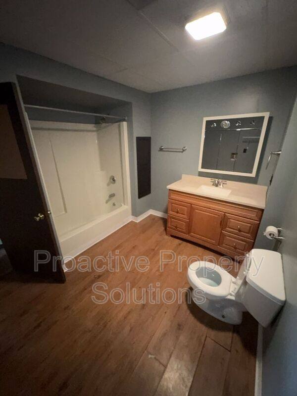 1820 Sanderson Ave #1, Scranton, PA 18509 - Apartment for Rent - Image 6