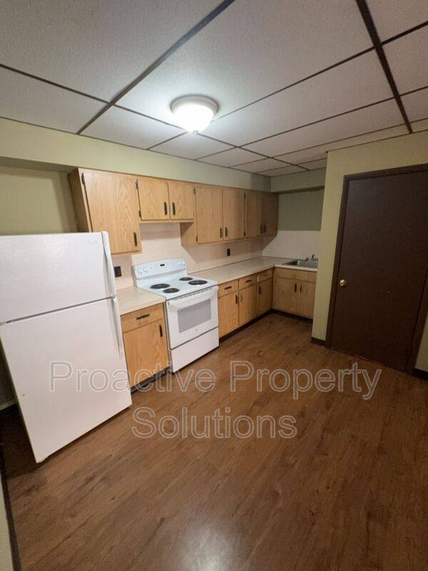 1820 Sanderson Ave #1, Scranton, PA 18509 - Apartment for Rent - Image 2