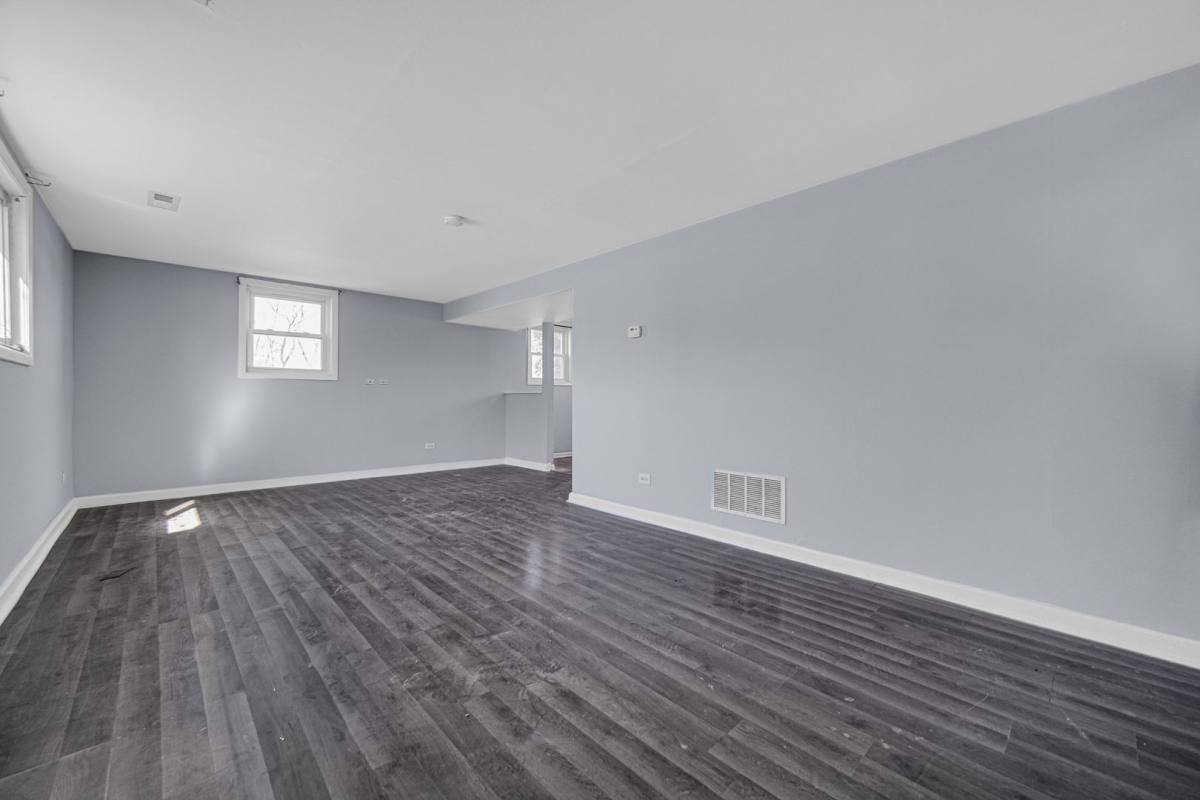 House for rent at 548 Regent Rd, University Park, IL 60484