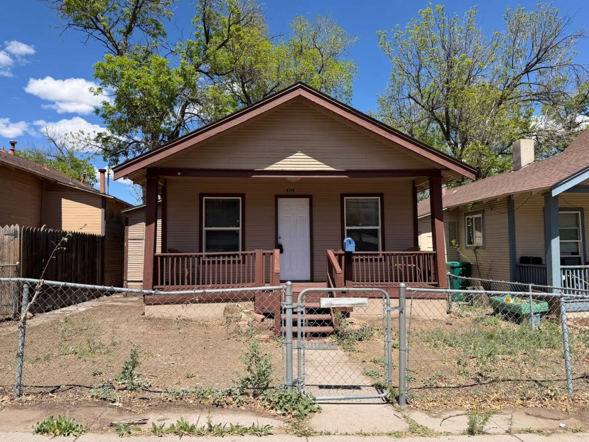Apartment for rent at 404 E Kiowa, Colorado Springs, CO 80903