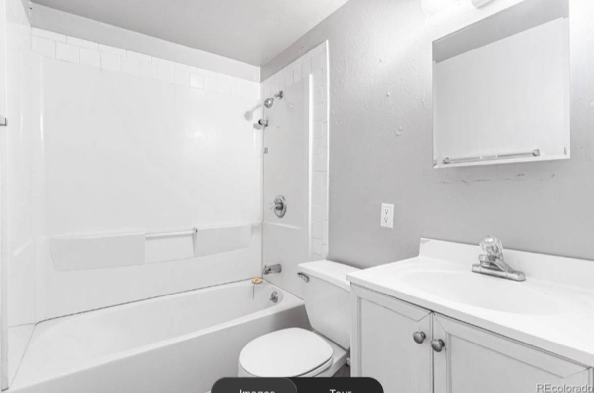 Apartment for rent at 1588 Macon St, Aurora, CO 80010