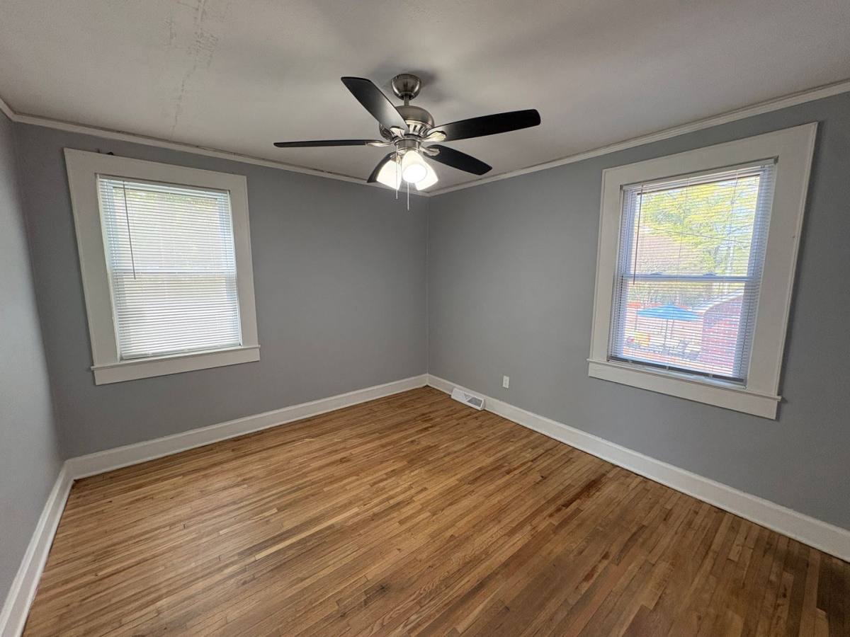 House for rent at 10 Charlotte St, Greenville, SC 29607