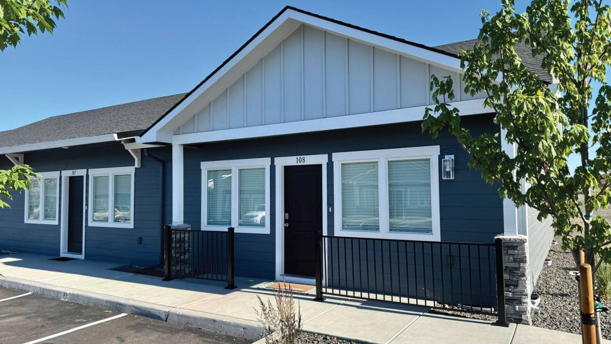 Apartment for rent at 5651 Midland Lane, Pasco, WA 99301