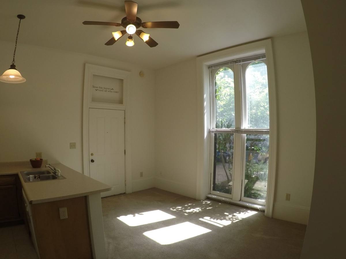 Apartment for rent at 220 S 6th St, Lafayette, IN 47901