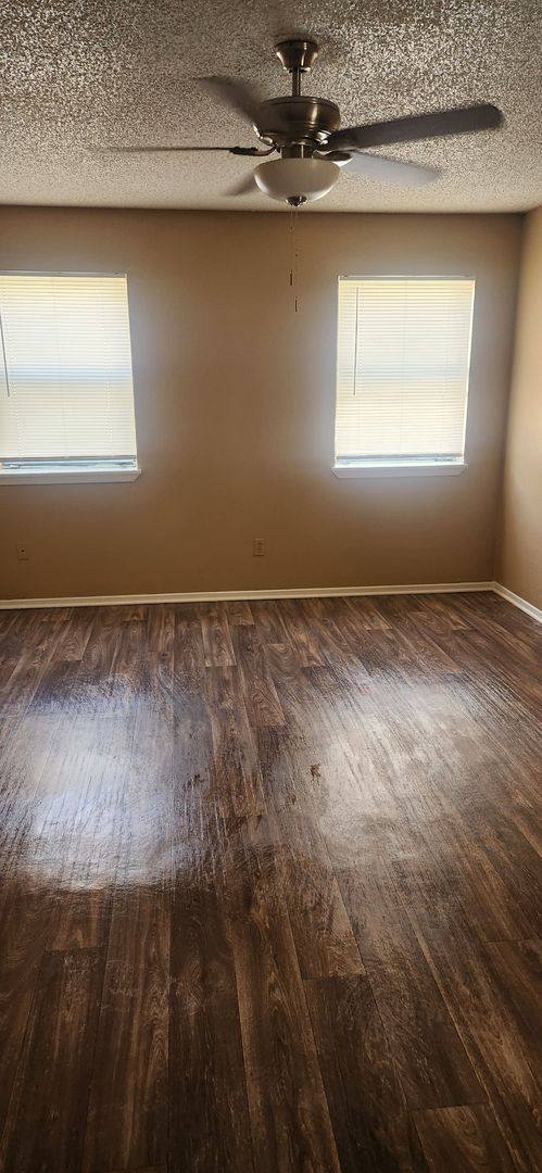 Apartment for rent at 701 Oakhaven Rd, Pleasanton, TX 78064