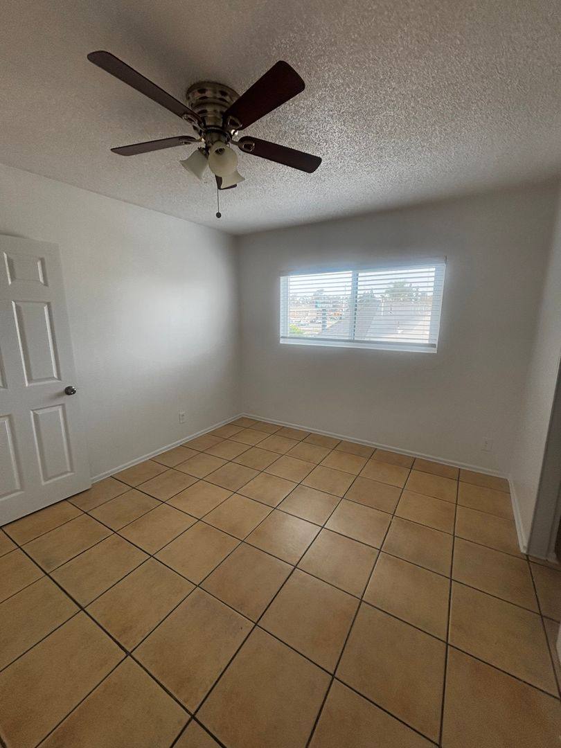Apartment for rent at 6546 Indiana Ave, Long Beach, CA 90805