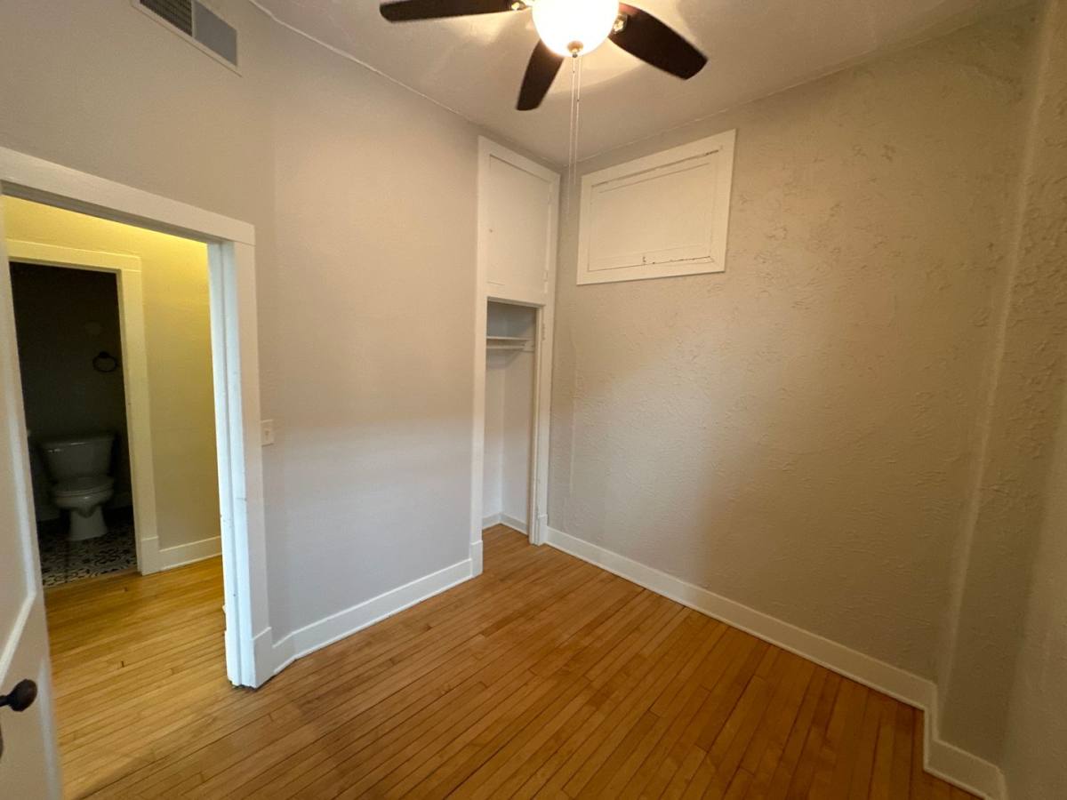 Apartment for rent at 1832 Parmenter St, Middleton, WI 53562