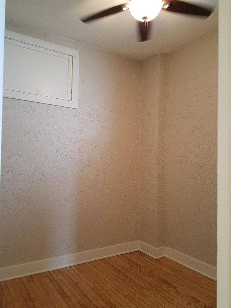 Apartment for rent at 1832 Parmenter St, Middleton, WI 53562
