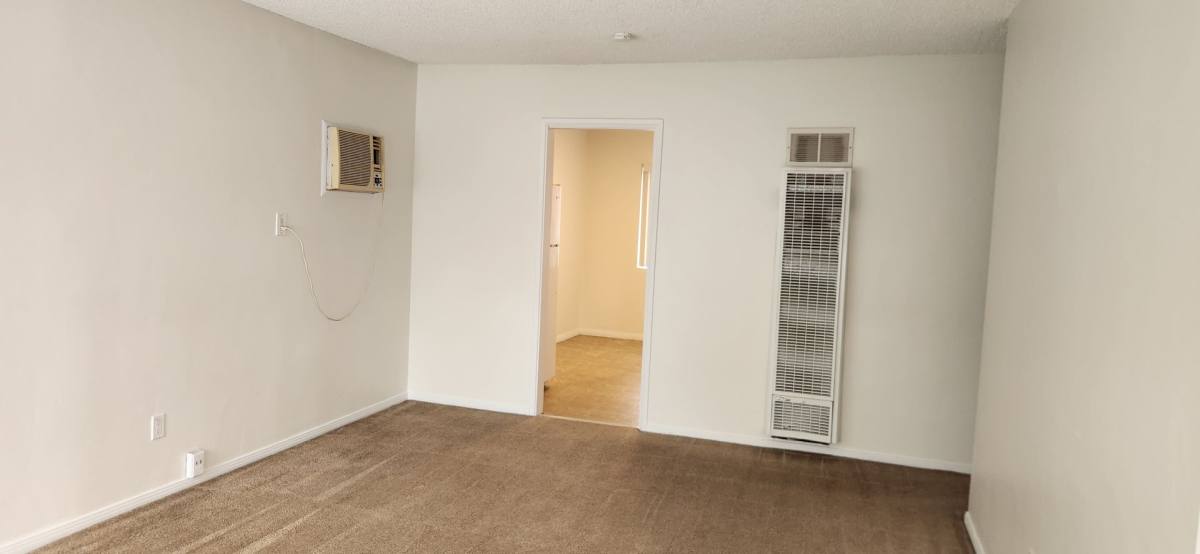 Apartment for rent at 1137 E Lexington Ave, El Cajon, CA 92019