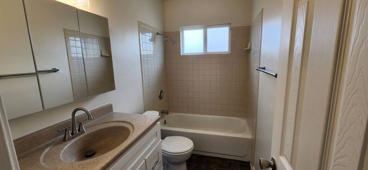 Apartment for rent at 1137 E Lexington Ave, El Cajon, CA 92019