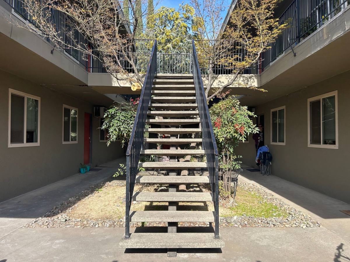 Apartment for rent at 890 E 9th St, Chico, CA 95928