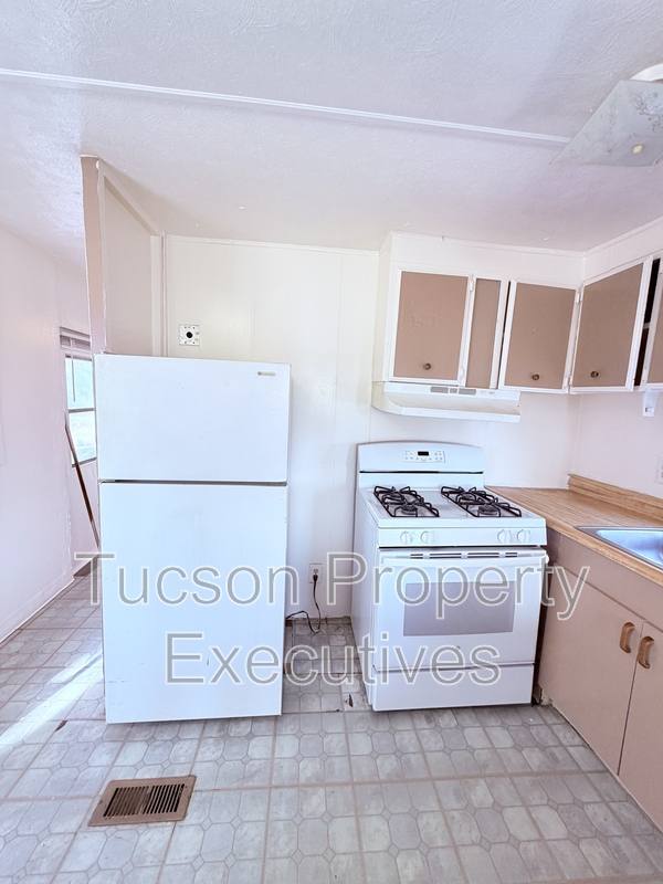 Apartment for rent at 1951 E Benson Highway 18, Tucson, AZ 85714