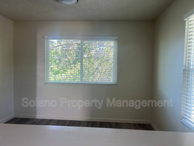 Apartment for rent at 766 E Tabor Ave #12, Fairfield, CA 94533