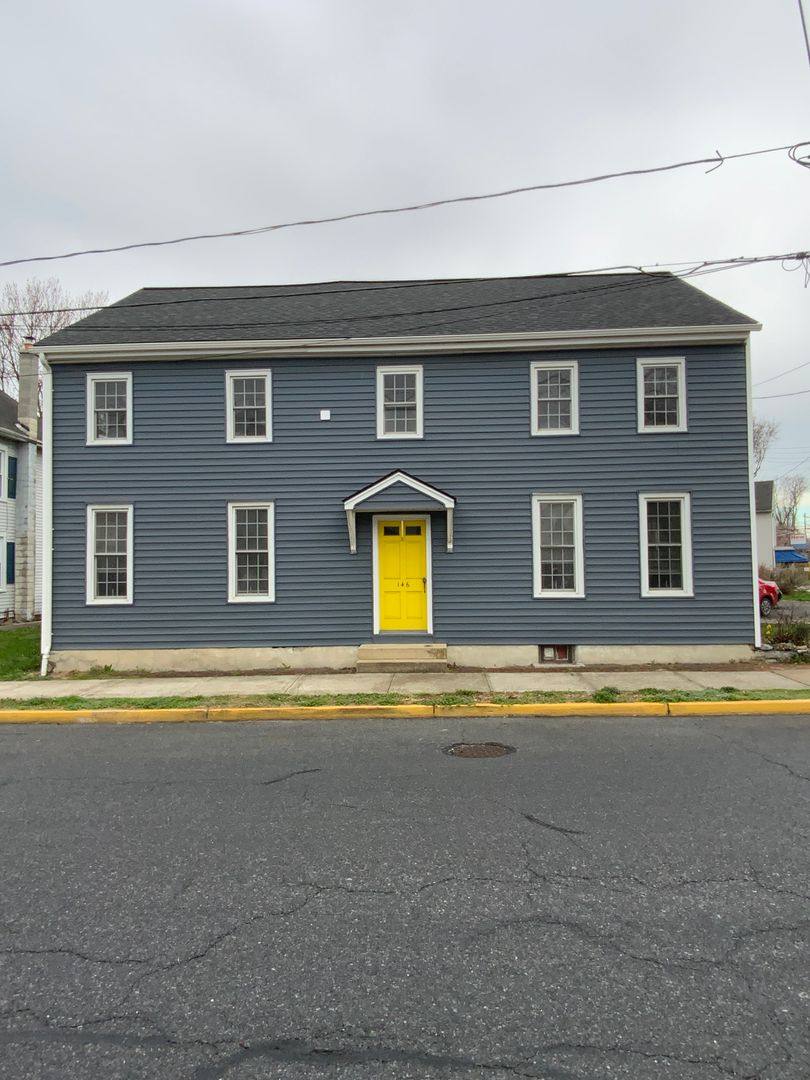 Apartment for rent at 146 N Cedar St, Lititz, PA 17543