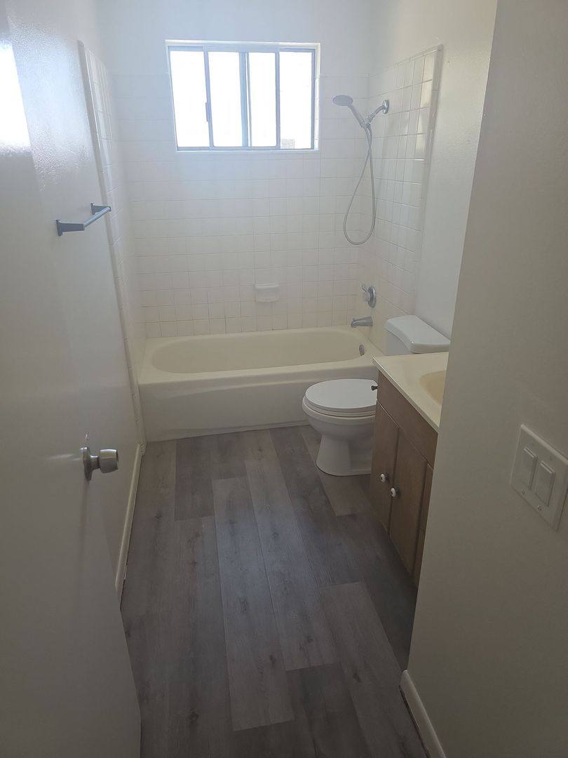 Apartment for rent at 2577 Anchor Ave, Port Hueneme, CA 93041