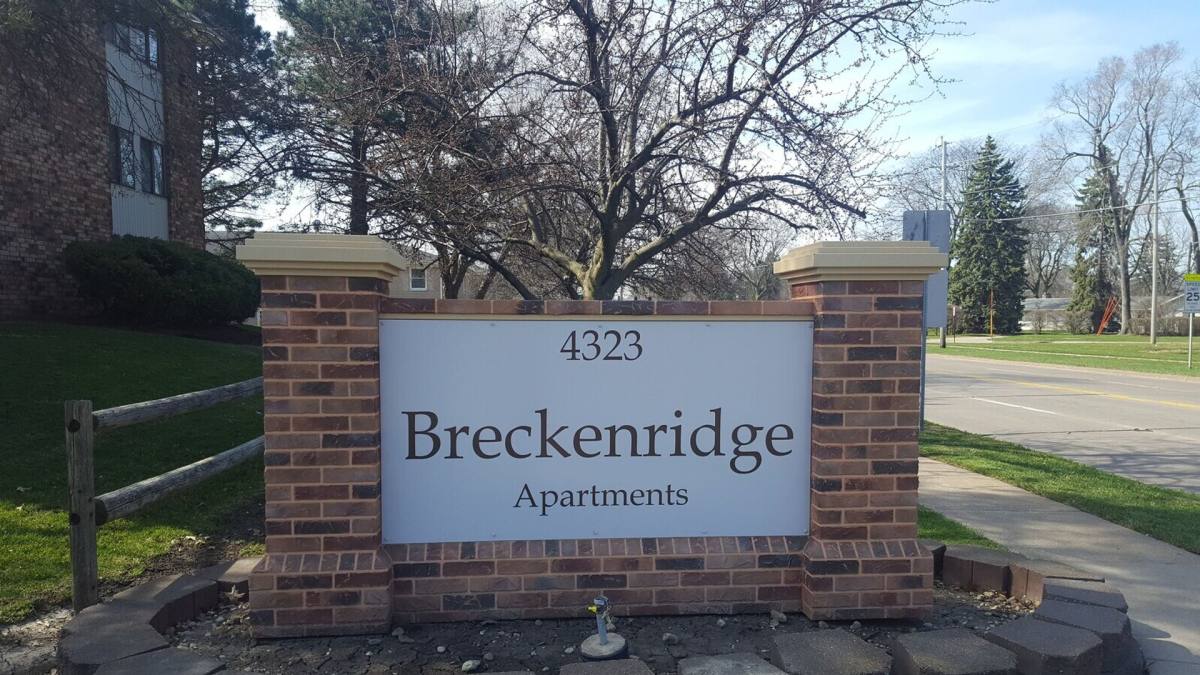 Apartment for rent at 4323 N Division St, Davenport, IA 52806