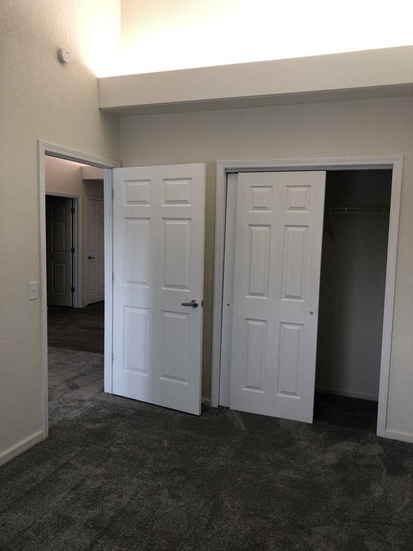 Apartment for rent at 312 W Springfield Ave, Urbana, IL 61801
