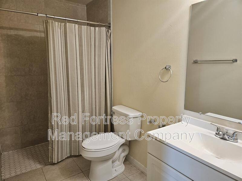 Apartment for rent at 542 SE 6th Place, Cape Coral, FL 33990
