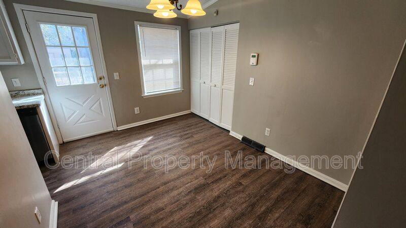 House for rent at 300 Florence Dr, Simpsonville, SC 29681