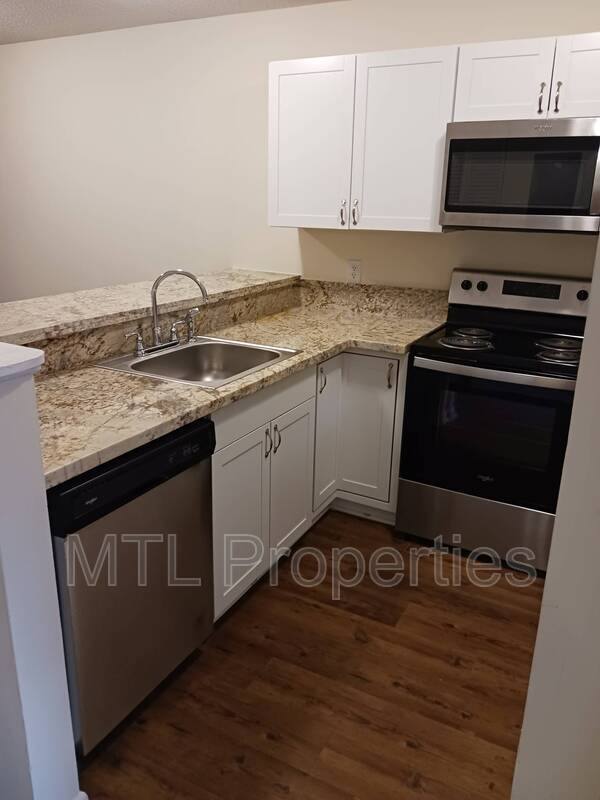 Apartment for rent at 1674 Eagles Place #1, Rock Hill, SC 29732