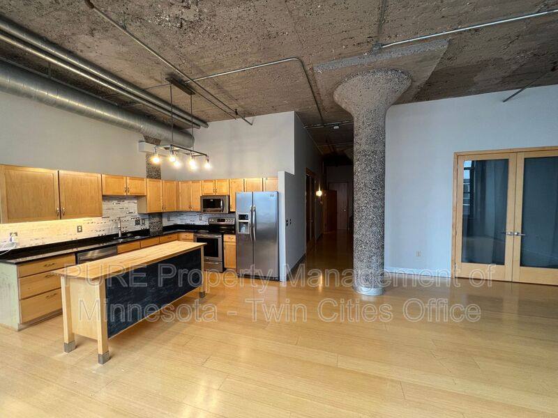 Apartment for rent at 521 S 7th St #212, Minneapolis, MN 55415