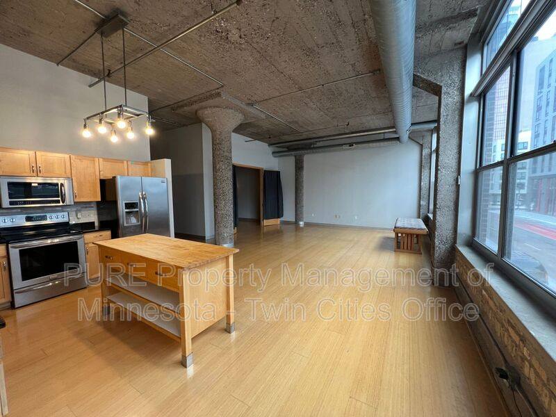 Apartment for rent at 521 S 7th St #212, Minneapolis, MN 55415