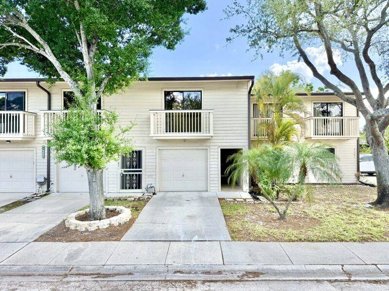 Townhouse for rent at 6388 93rd Terrace, Pinellas Park, FL 33782