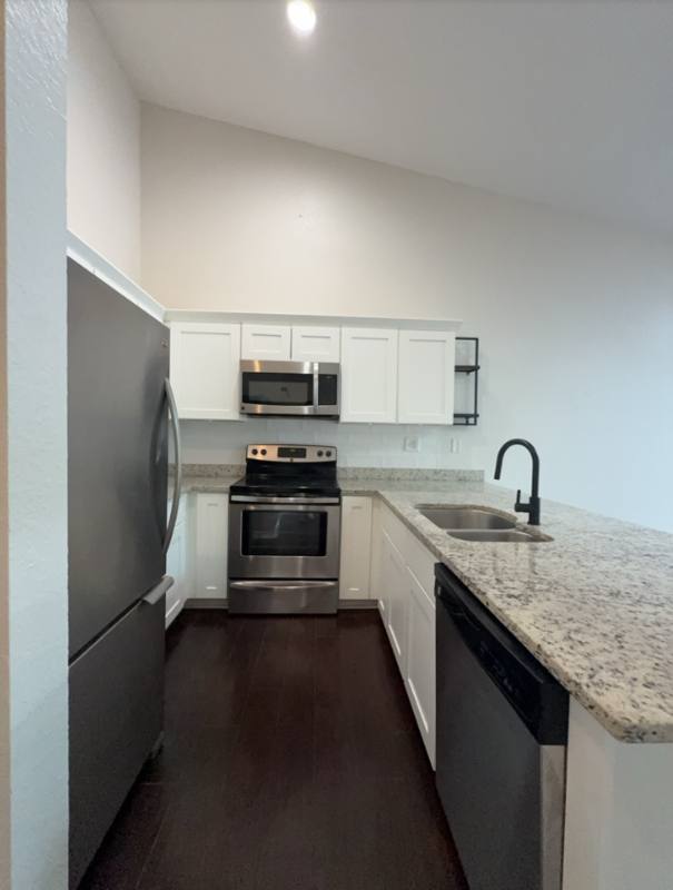 Townhouse for rent at 6388 93rd Terrace, Pinellas Park, FL 33782