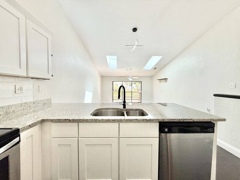 Townhouse for rent at 6388 93rd Terrace, Pinellas Park, FL 33782