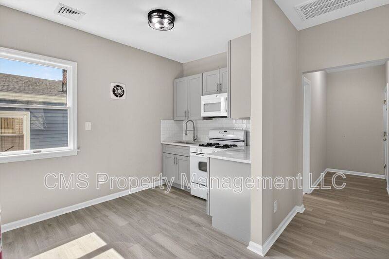 Apartment for rent at 378 Grand St #2L, Roselle, NJ 07203