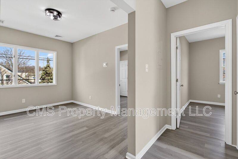 Apartment for rent at 378 Grand St #2L, Roselle, NJ 07203