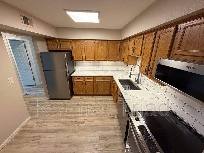 Apartment for rent at 19112 Northridge Dr, Ypsilanti, MI 48197